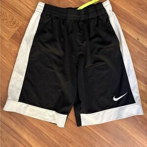 Nike Black and White Sports Basketball Gym Shorts